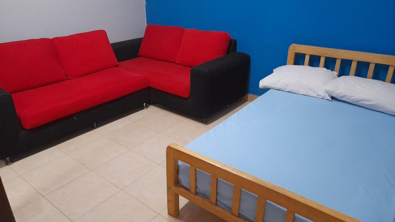 A In An In Nasr City, Cairo, In The Eighth District, 15 Minutes From Airport,غرفة بشقة بمدينة نصر بالقاهرة بالحي الثامن 15 دقيقة من مطار و 7 دقيقة من معهد الفجر و 12 دقيقة لمعهد ابانة لتعليم اللغة العربية و 26 دقيقة لوسط * Il Cairo