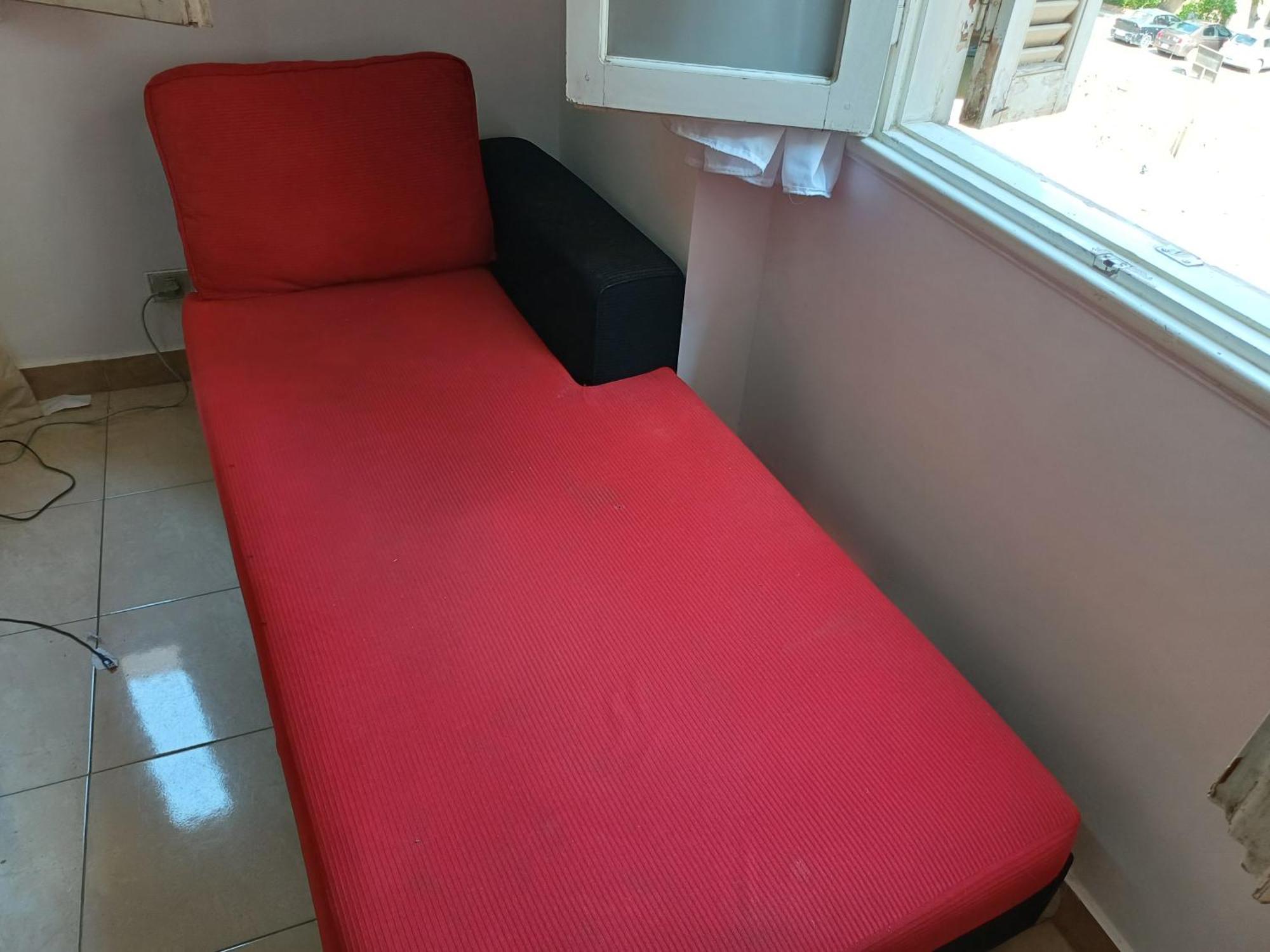A In An In Nasr City, Cairo, In The Eighth District, 15 Minutes From Airport,غرفة بشقة بمدينة نصر بالقاهرة بالحي الثامن 15 دقيقة من مطار و 7 دقيقة من معهد الفجر و 12 دقيقة لمعهد ابانة لتعليم اللغة العربية و 26 دقيقة لوسط