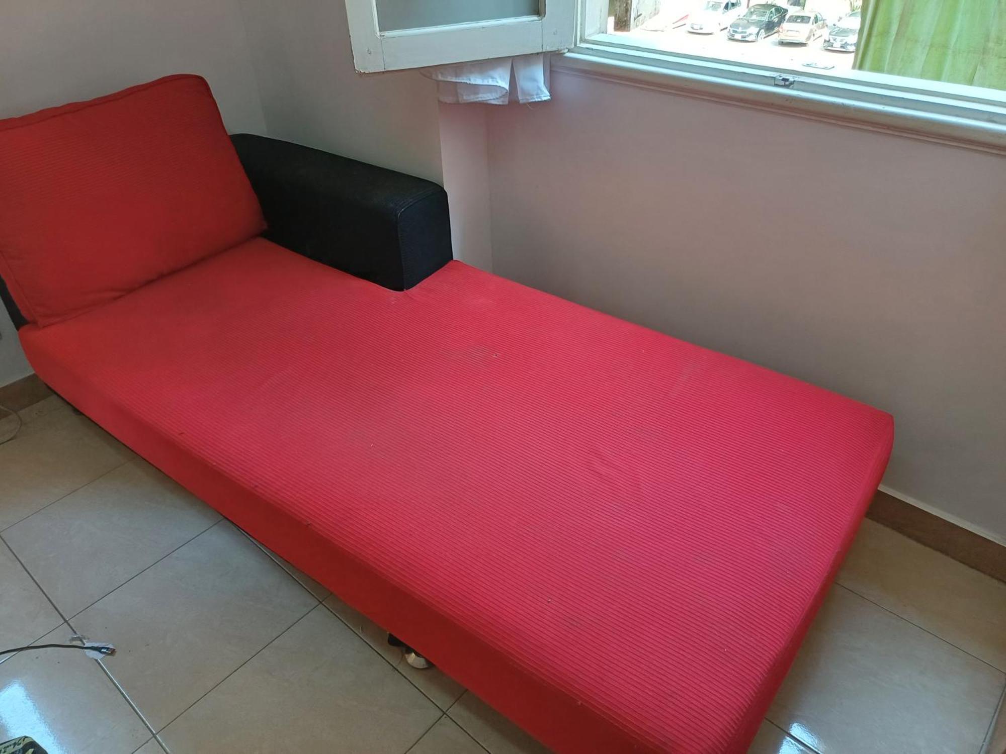 Alloggio in famiglia A In An In Nasr City, Cairo, In The Eighth District, 15 Minutes From Airport,غرفة بشقة بمدينة نصر بالقاهرة بالحي الثامن 15 دقيقة من مطار و 7 دقيقة من معهد الفجر و 12 دقيقة لمعهد ابانة لتعليم اللغة العربية و 26 دقيقة لوسط Il Cairo