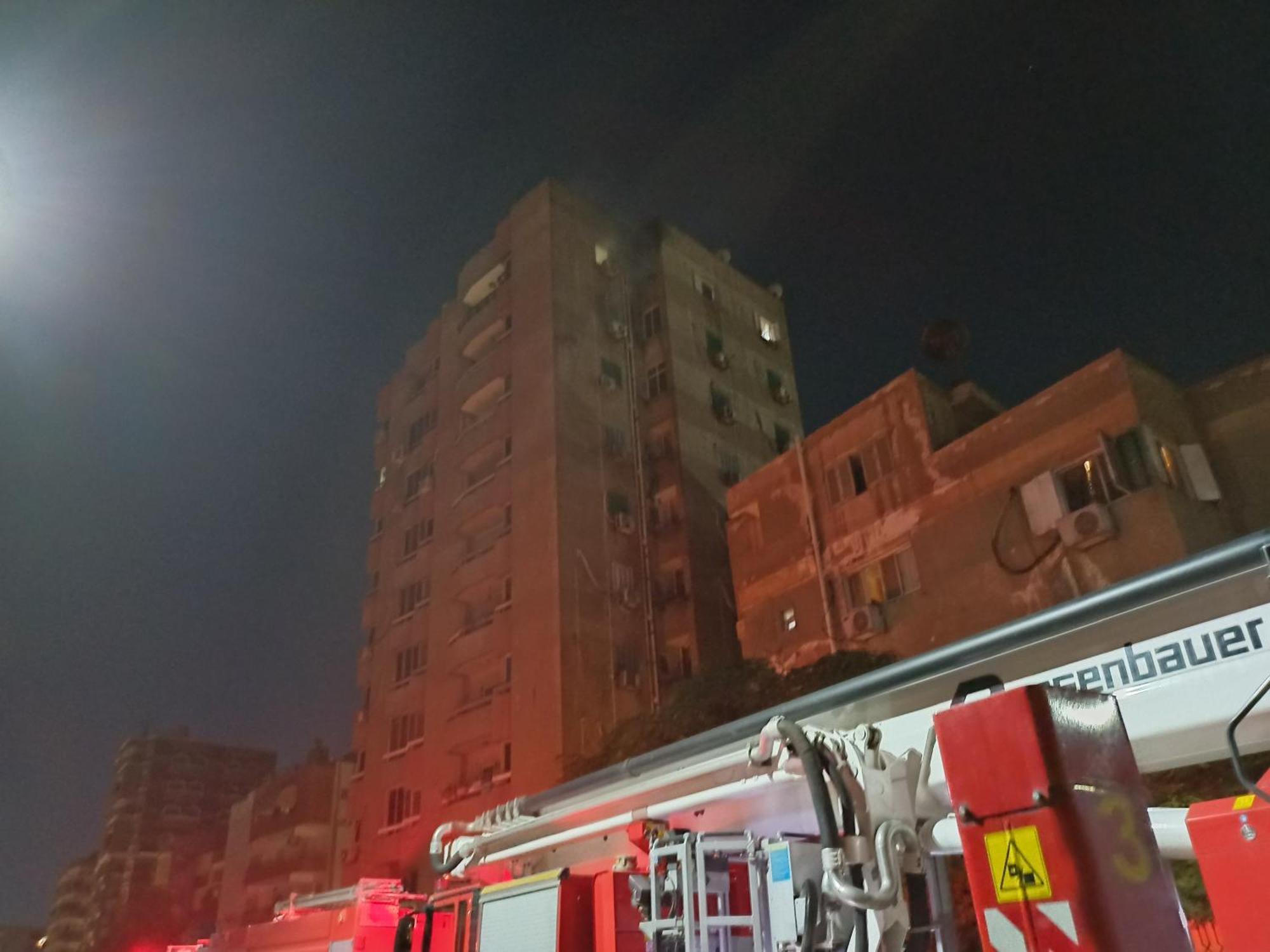 Alloggio in famiglia A In An In Nasr City, Cairo, In The Eighth District, 15 Minutes From Airport,غرفة بشقة بمدينة نصر بالقاهرة بالحي الثامن 15 دقيقة من مطار و 7 دقيقة من معهد الفجر و 12 دقيقة لمعهد ابانة لتعليم اللغة العربية و 26 دقيقة لوسط