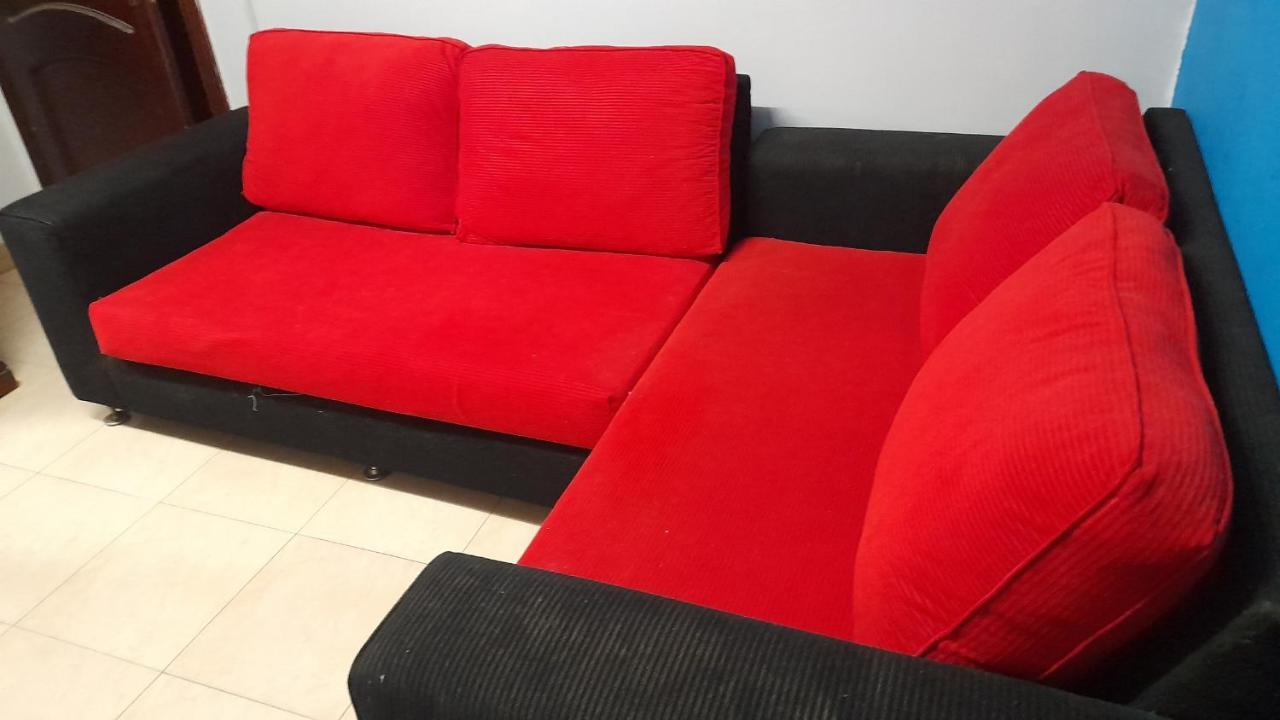 Nasr Airport View Room: 15 Minutes From Airport * Cairo